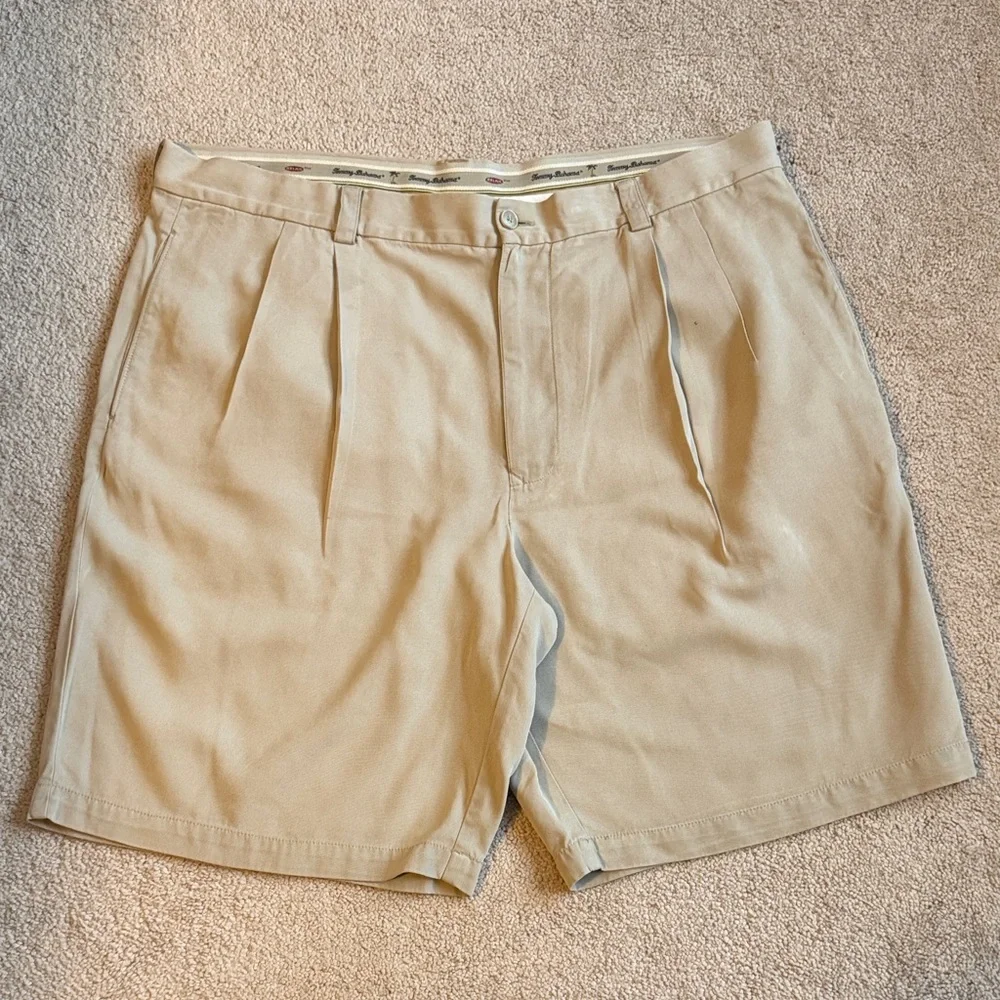 Tommy Bahama Men's Tan Flat Front Shorts